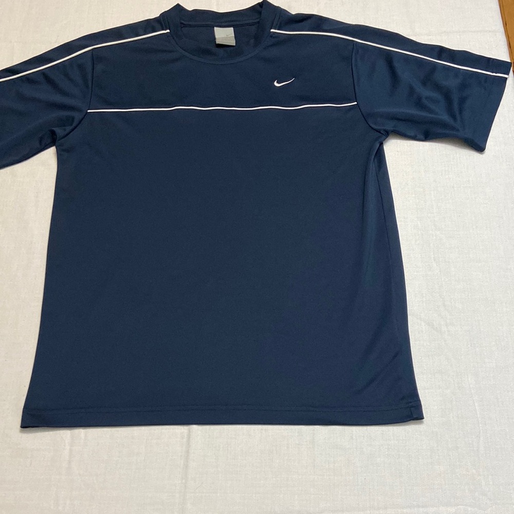 Nike Navy & White Short Sleeve Shirt Excellent Used Condition- Size L